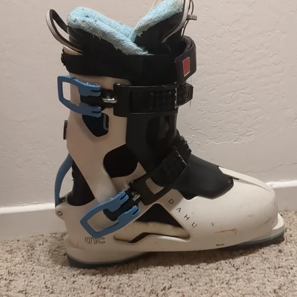 dahu | Shoes | Dahu Ski Boots | Poshmark